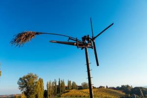 KO SE ZAVRTIJO KLOPOTCI